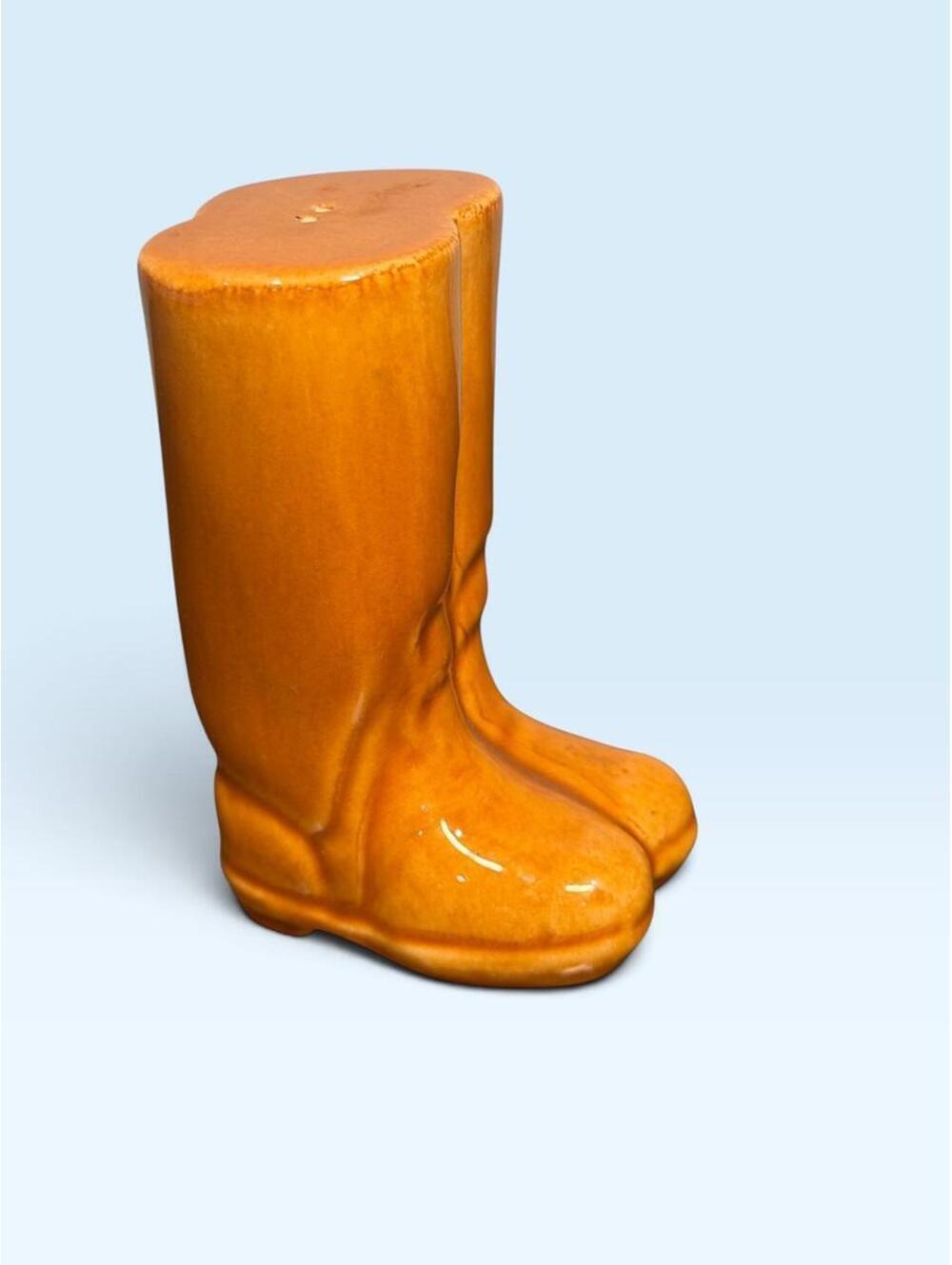 Vintage ceramic cowboy boots salt or pepper shaker for trinket shelves